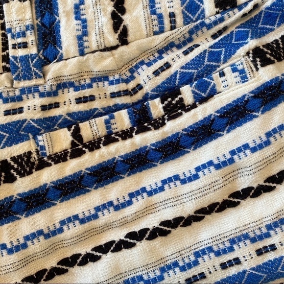 GAP cotton striped blue and white shorts size 2 - Picture 7 of 11